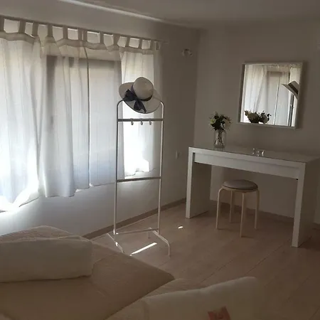 Apartment Erato *